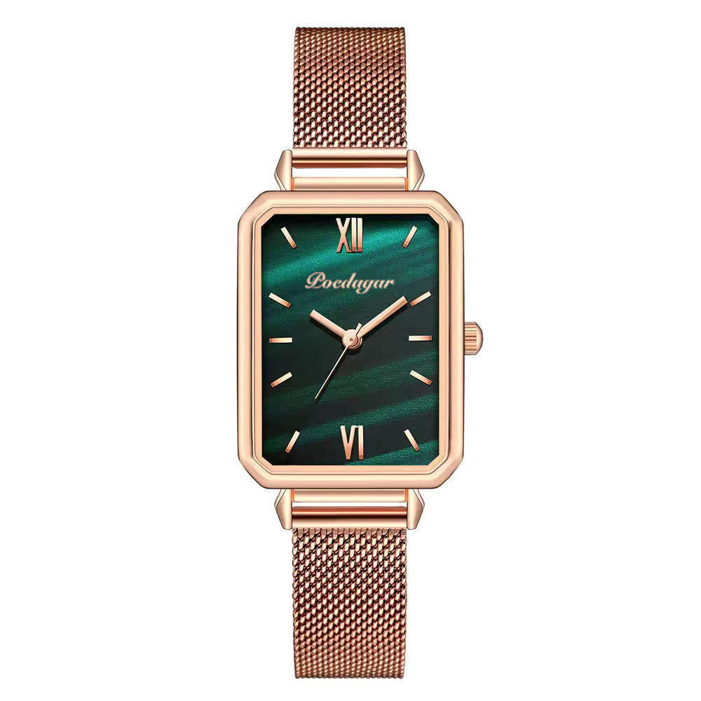 Slim Fit Luxurious Wristwatch